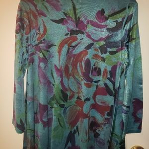 Long sleeve colorful tunic.